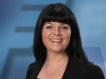 Portraitbild von Petra Höll-Harml