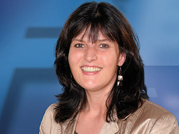 Portraitbild von Andrea Mayer